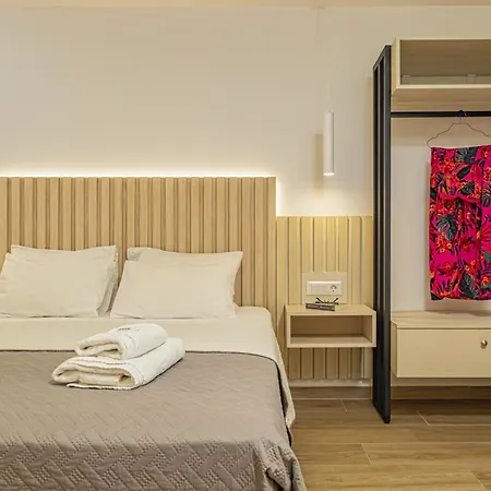 Theos Village شقة فندقية كاتو ذاراتسو