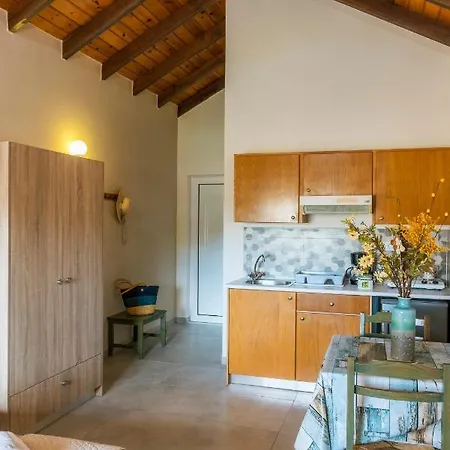Theos Village 3* Kato Daratso