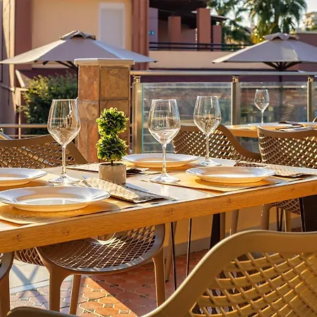 Theos Village Apartahotel Kato Daratso